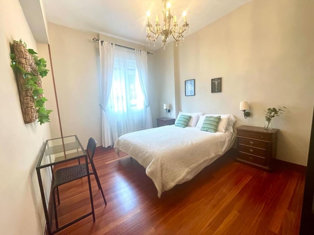 Апартаменты Casa Pilarcasco Viejo Wifi Бильбао Экстерьер фото