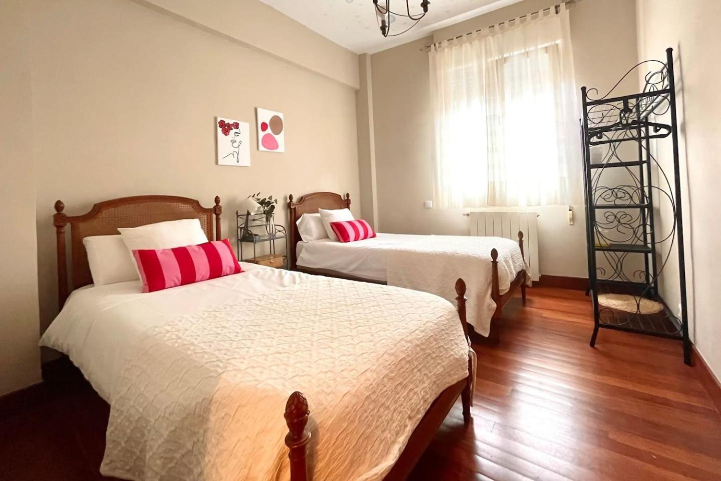 Апартаменты Casa Pilarcasco Viejo Wifi Бильбао Экстерьер фото