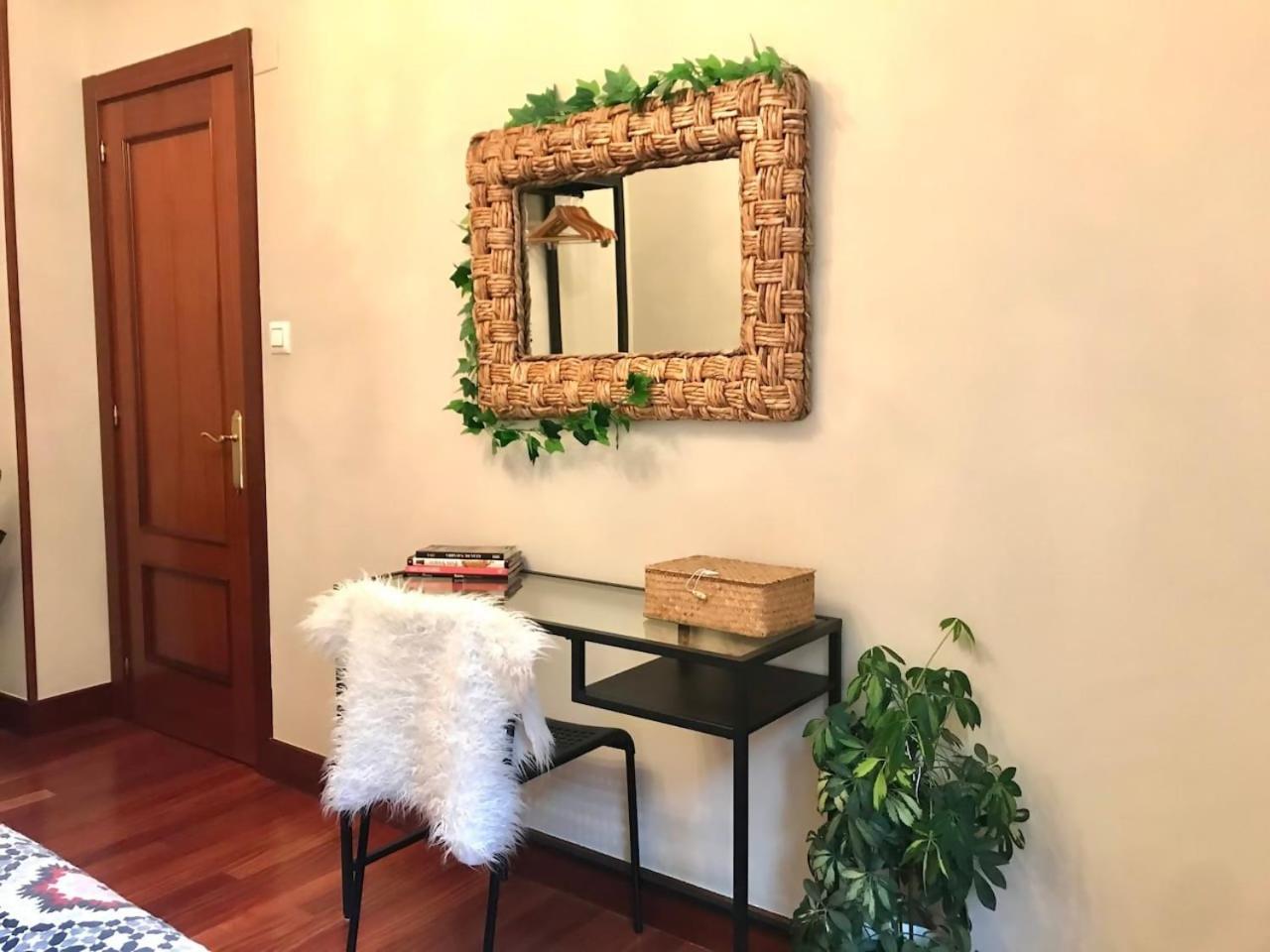 Апартаменты Casa Pilarcasco Viejo Wifi Бильбао Экстерьер фото